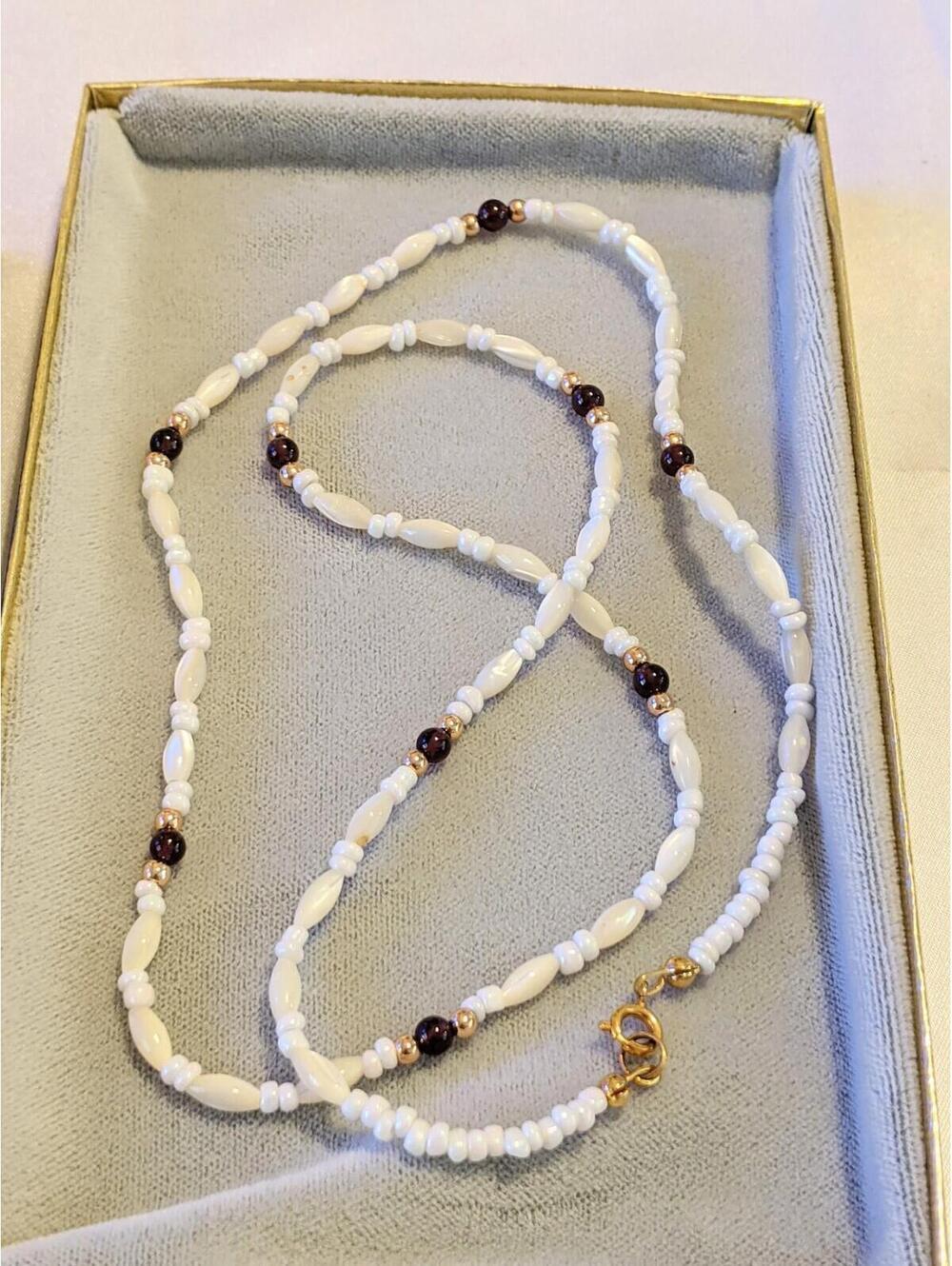 Vintage Mother Of Pearl Beaded Necklace Garnet Accent Beads NOS From Jeweler 24"